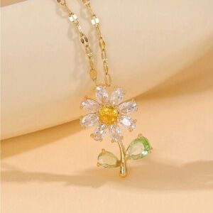 New Gold Daisy Pendant and Necklace Stainless steel
